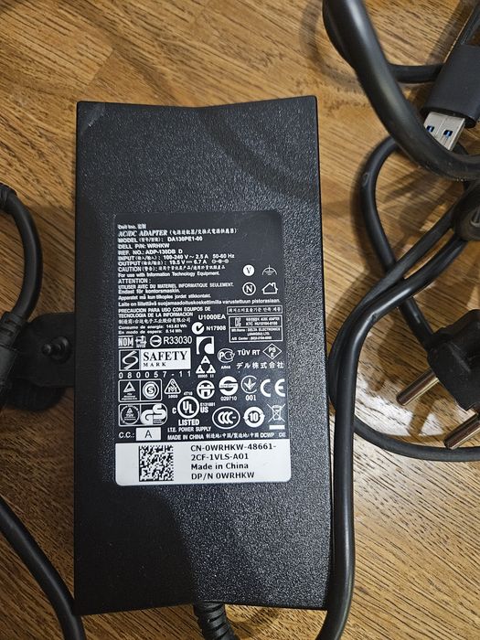 Stacja dokująca Dell D6000 USB-C 130W