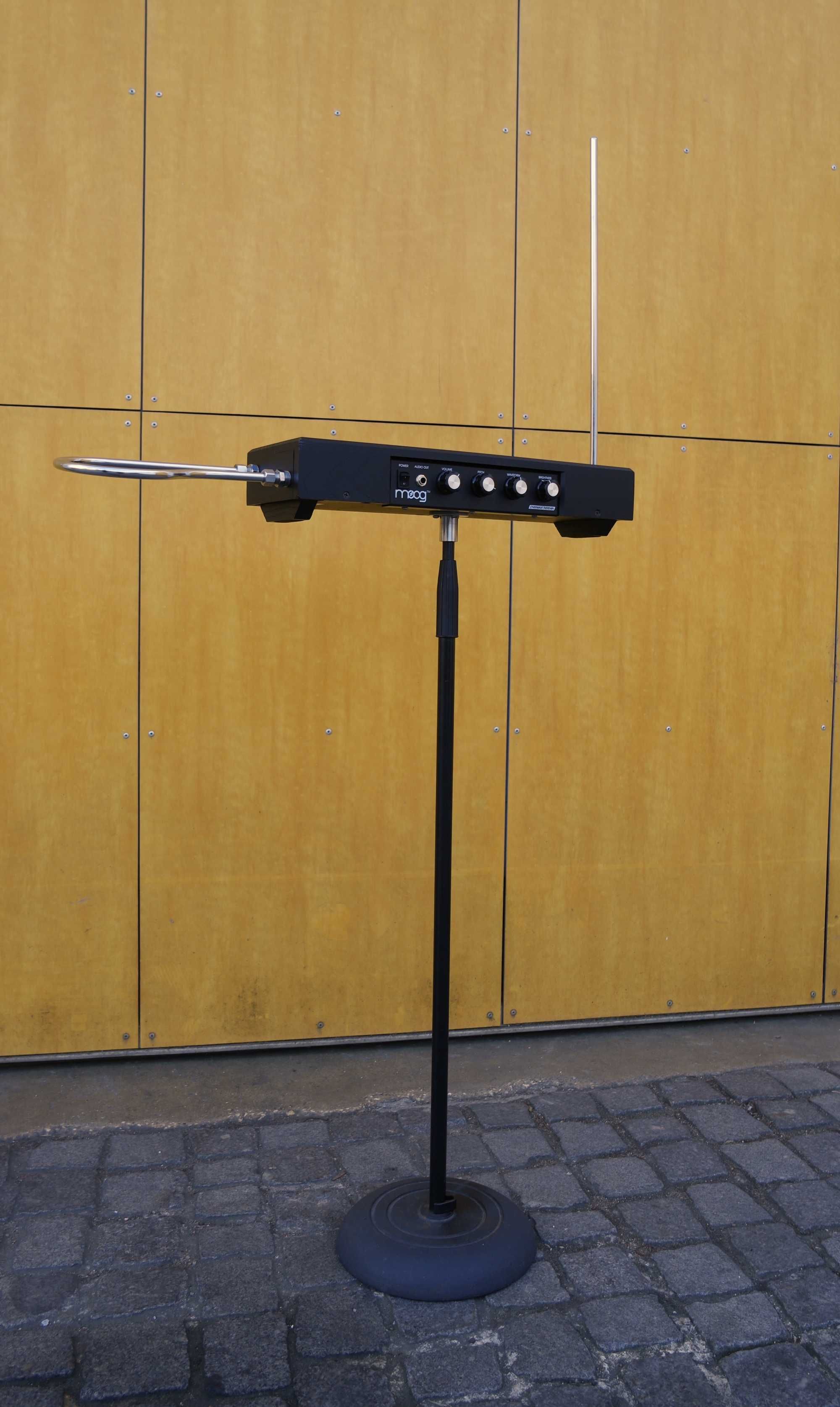 Theremin olx deals