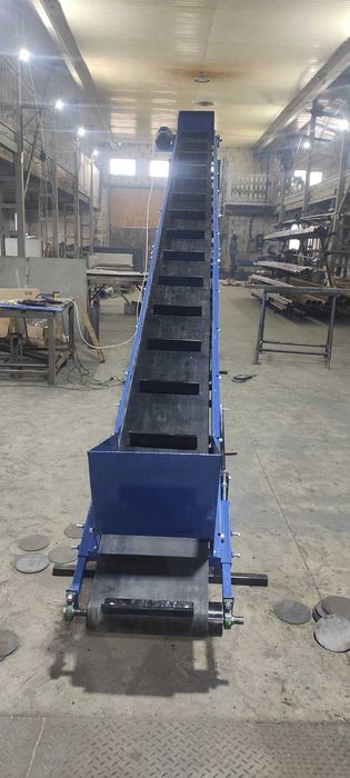 Погрузчик. Ленточный конвейер. Стрічковий транспортер від виробника