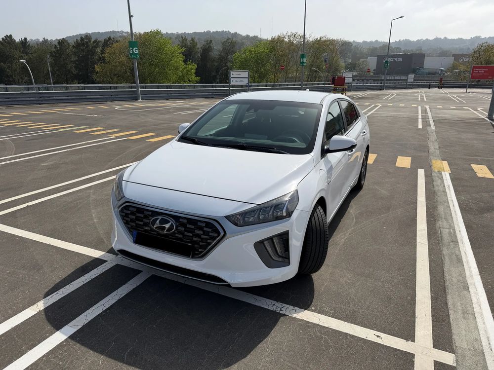 Hyundai Ioniq 1.6 GDI PHEV Tech