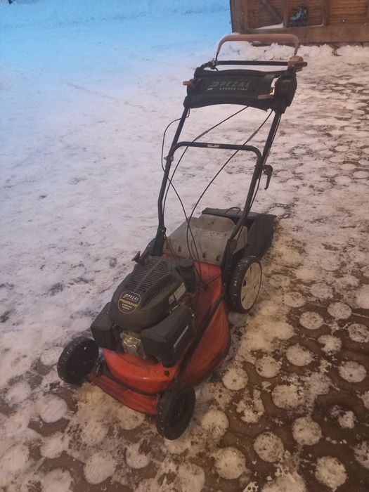 Kosiarka pezel do remontu