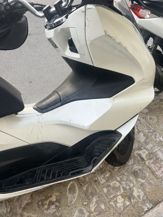 Vendo pcx 2021 com 138mil km rodados