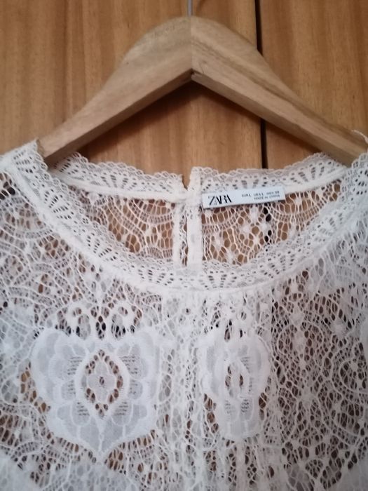 Top renda pérola Zara