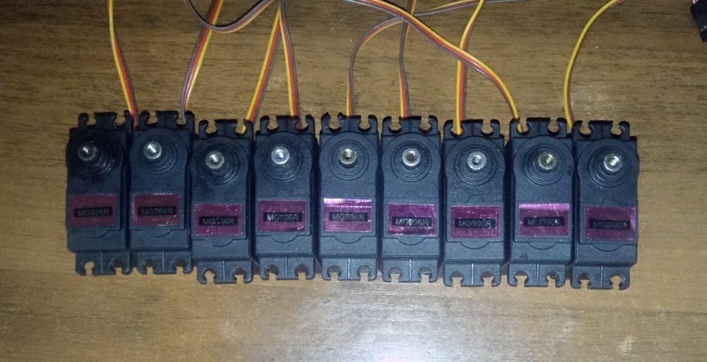 Продам сервоприводи MG995 та MG996R б/у