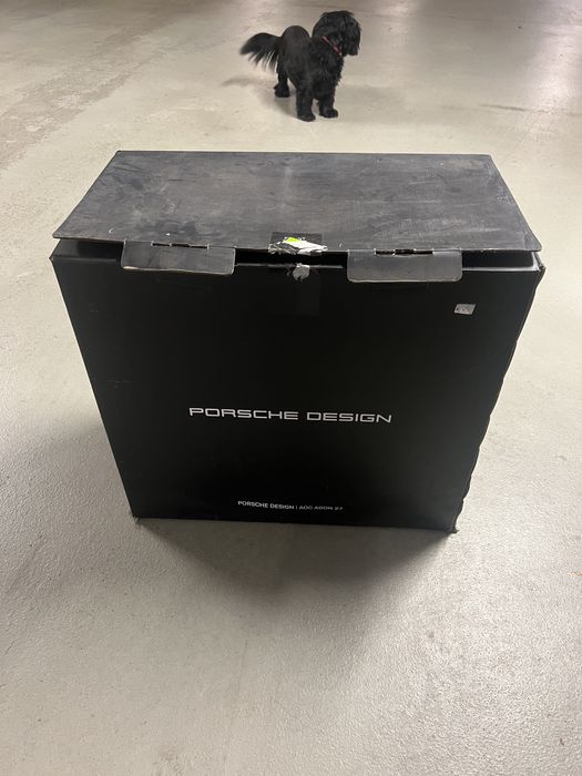 Monitor AOC AGON Porshe Desing PD27