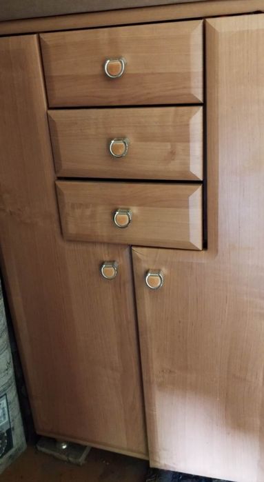 Sprzedam zestaw mebli