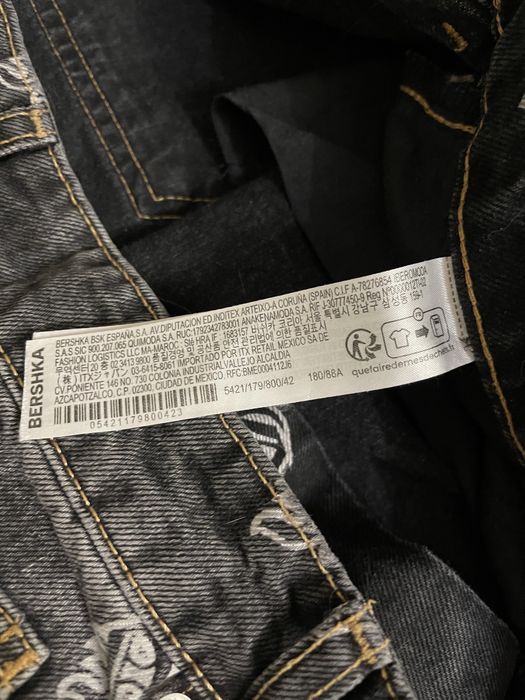 Джинси на підлітка Bershka baggy р.32 (48)