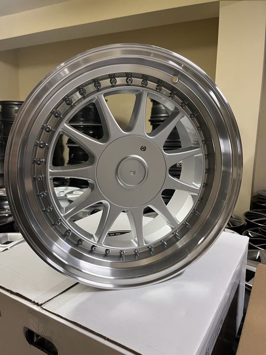 Jantes 17” Novas Estilo OZ Carlsson C/aba 5x100/5x120