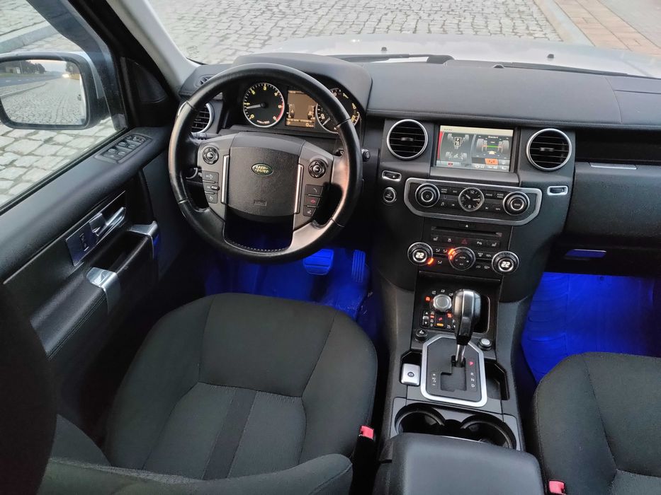 Land rover discovery 4 3.0 tdv6