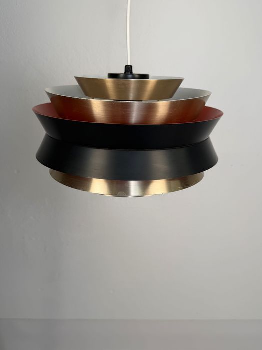 Lampa wisząca Carl Thore „Trava” – Granhaga Metallindustri, Szwecja, lata 70