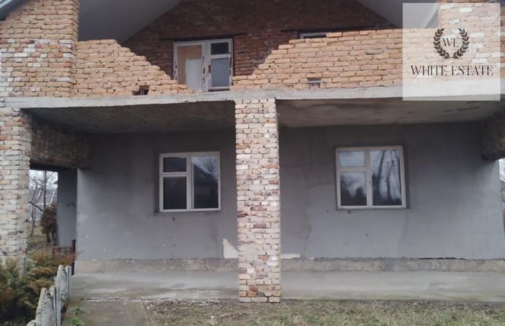 Продаж будинку в Великих Гаях 251 кв. м, 24 сотки