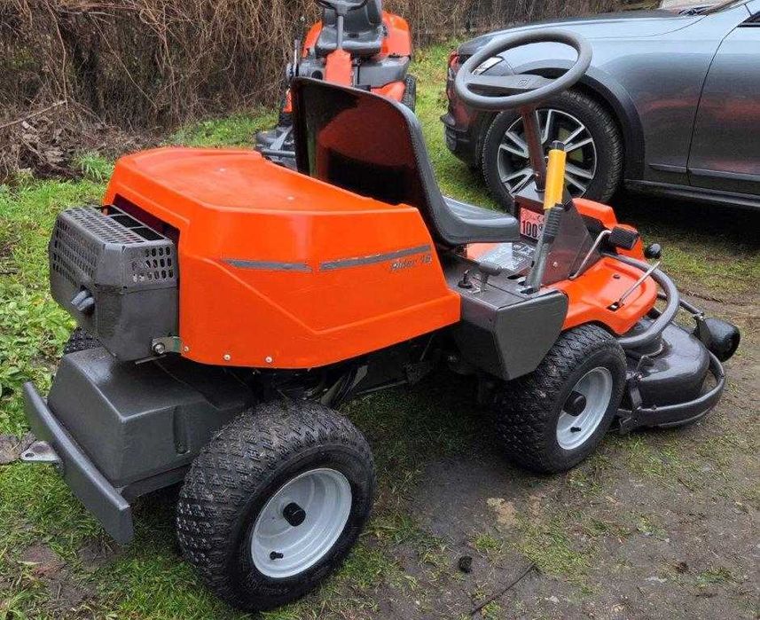 Traktorek odśnieżarka kosiarka Husqvarna RIDER 16 Moc 15.5 kM /od ręki