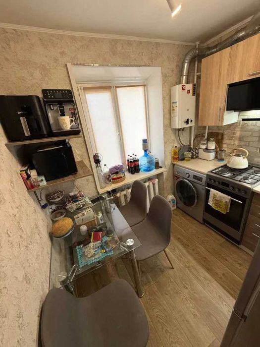 Продаж 2к квартири 12 квартал, вул. Василя Сліпака (Єрмолової) терра