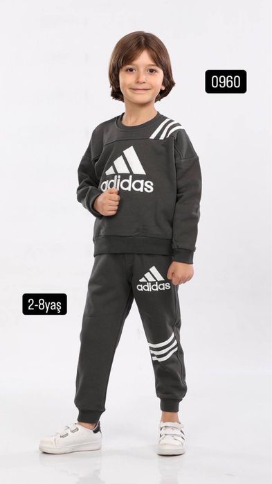 Дитячий костюм adidas