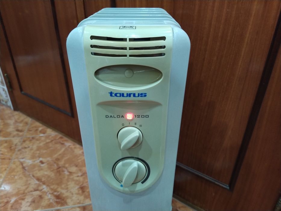 Aquecedor radiador a óleo casa quarto apartamento vivenda escritório.