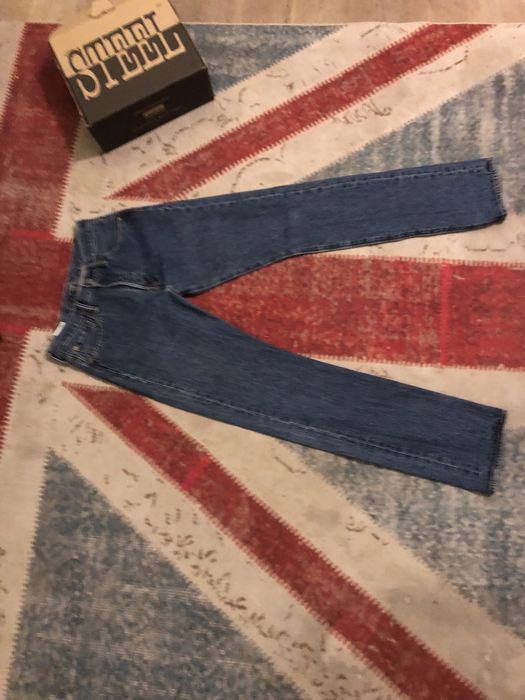 класические джинсы levis 501
