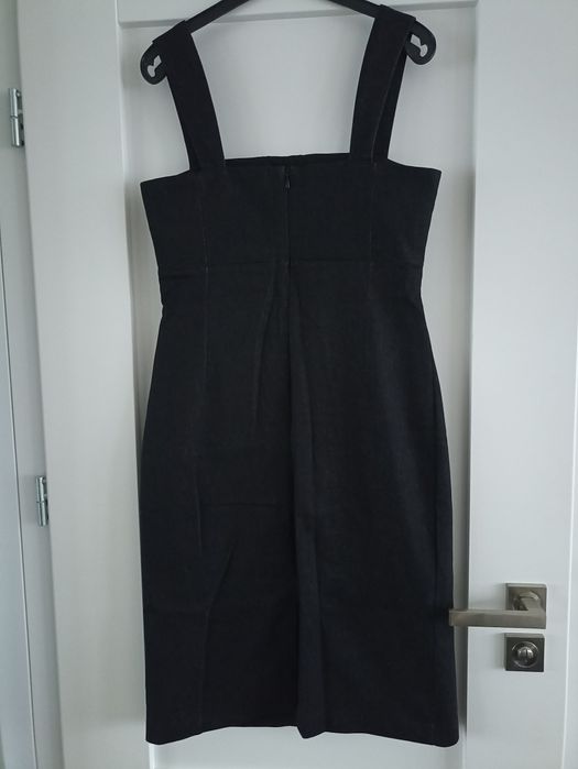 Czarna sukienka jeansowa Orsay S