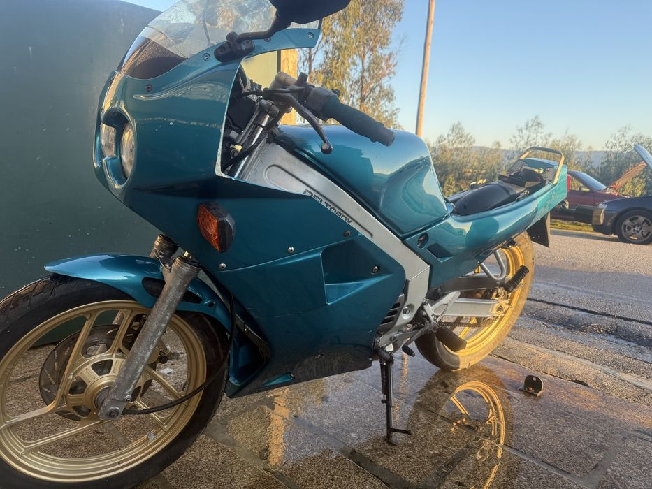 Yamaha tzr 125 (2RJ)