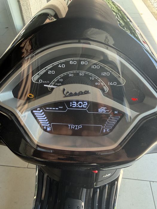 Vespa Primavera 125