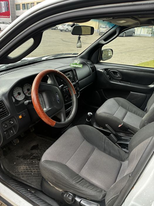 Ford Maverick 2.0LPG 4x4 AT