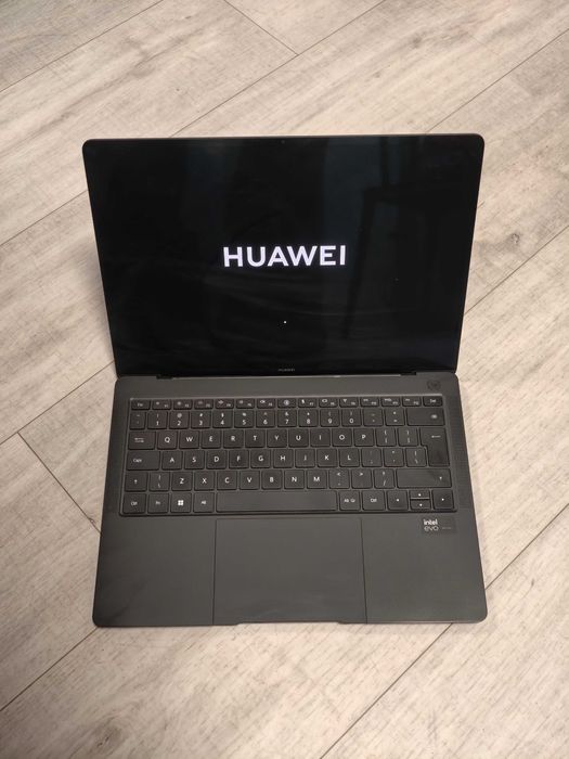 Huawei MateBook X Pro 2024 Ultra7 155H 16GB/1000GB 980g jak nowy! GW12