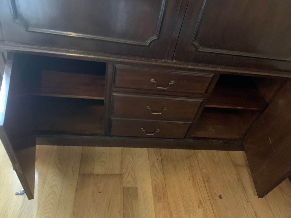 Guarda fatos madeira maciça