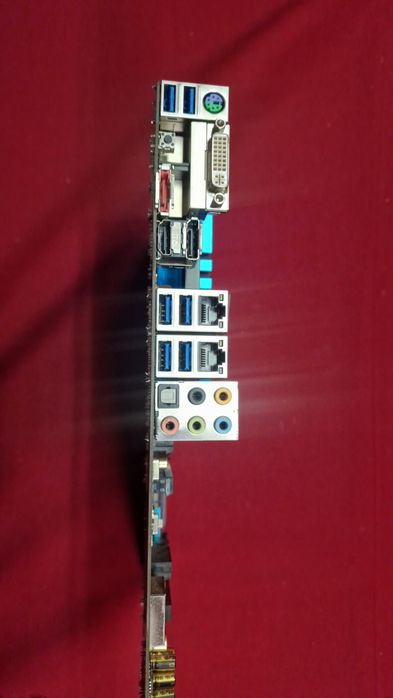 Motherboard Asrock Z97 Extreme 6 - Apenas Chip Socket Danificado