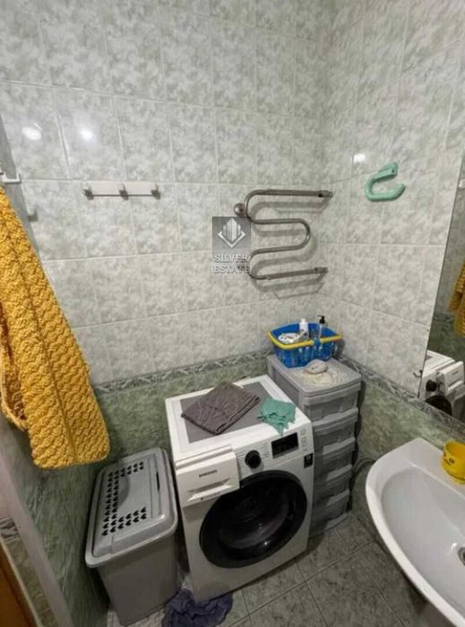 Продам 2-кімн. квартиру в Шевченківському районі, пр. Моторобудівників