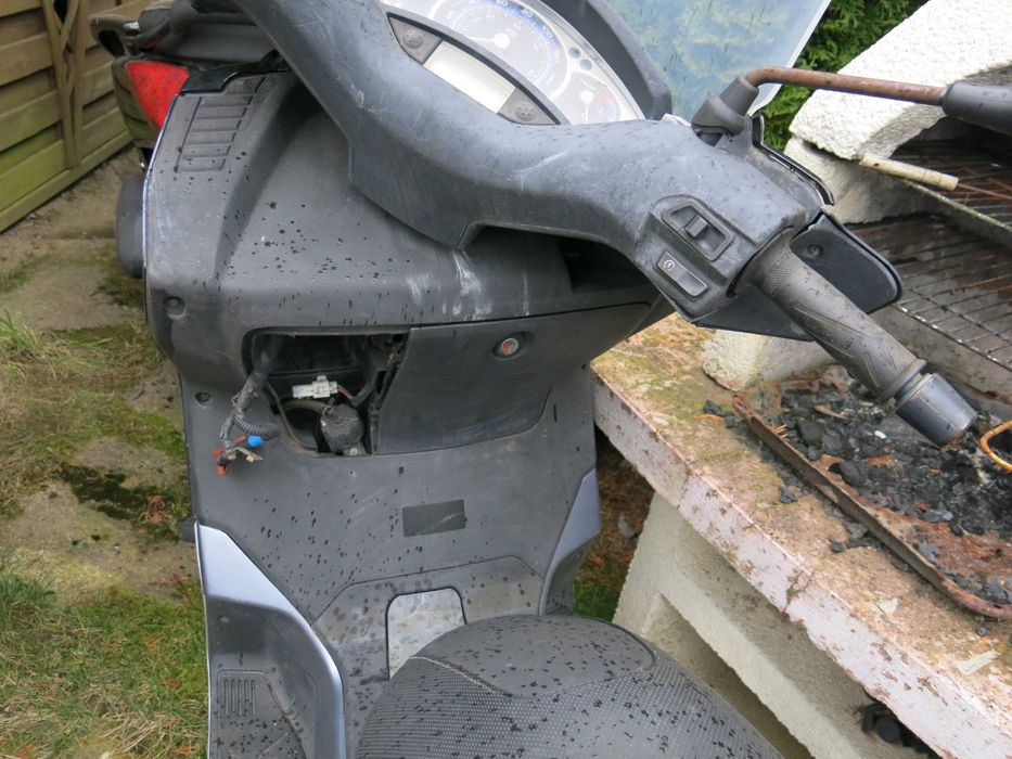 Reflektor Yamaha X-Max 125