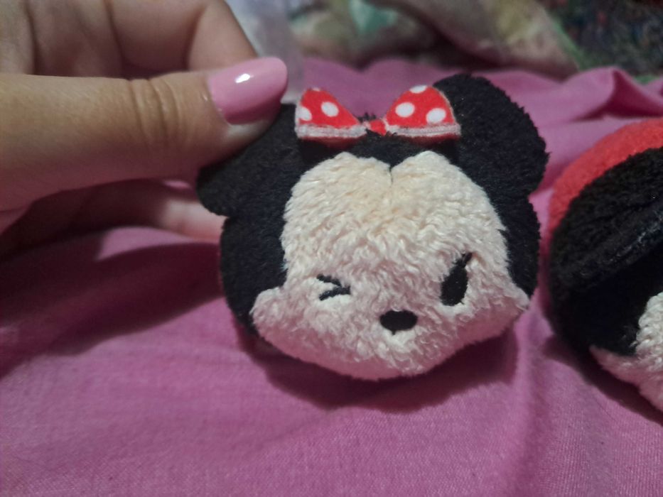 Peluches "Tsum Tsum" pequenos- Minnie e Mickey