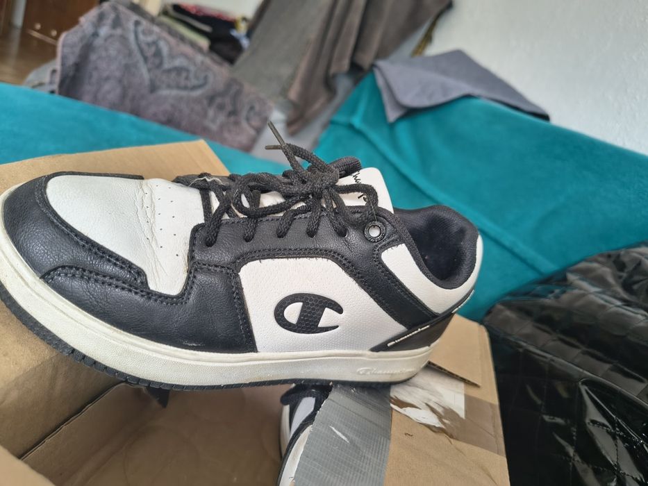 Sprzedam buty Champion