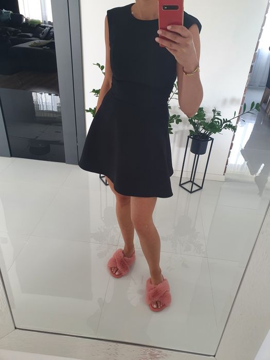 Trapezowa sukienka H&M 36 S mala czarna