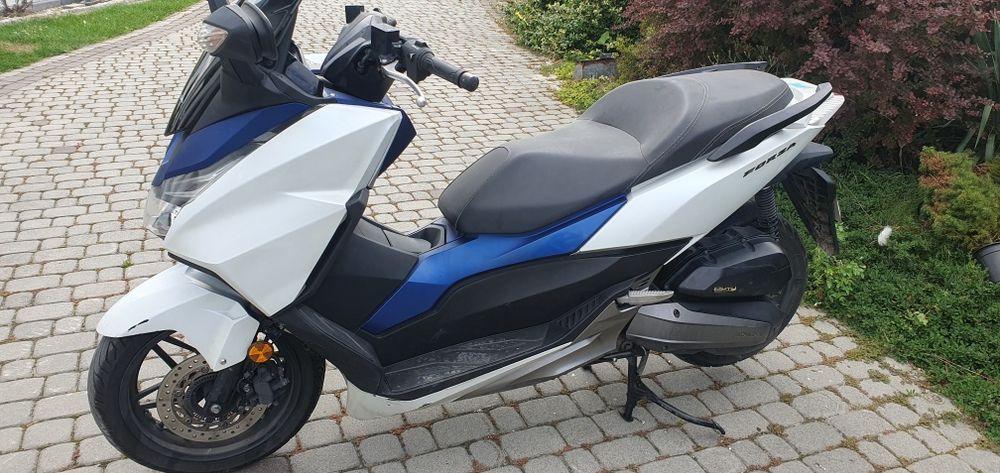 Honda forza 125 ABS,  Led