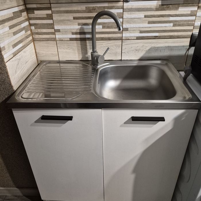 Zlew kuchenny  bateria