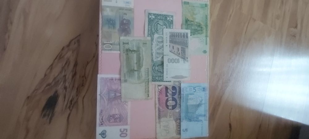 8banknotow że swiata8
