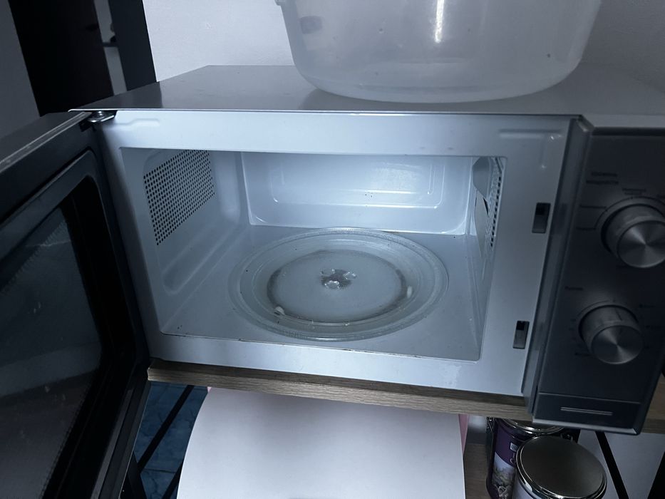 Мікрохвильовка Beko у чудовому стані