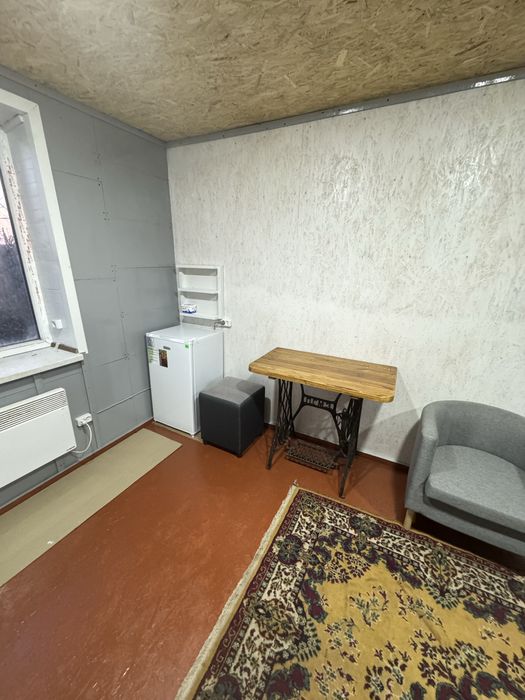 Здаю кімнату в селі Острів вул, Набережна