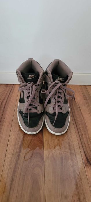 Buty wysokie damskie Nike Dunk High Moon Fossil,roz38