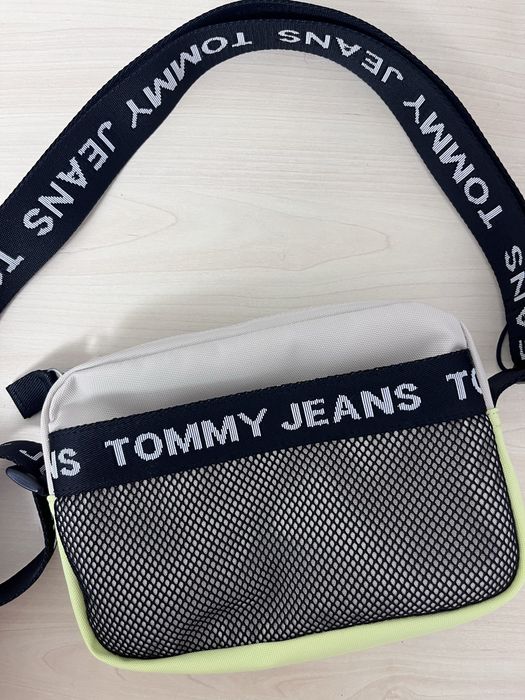 Сумка Tommy Jeans