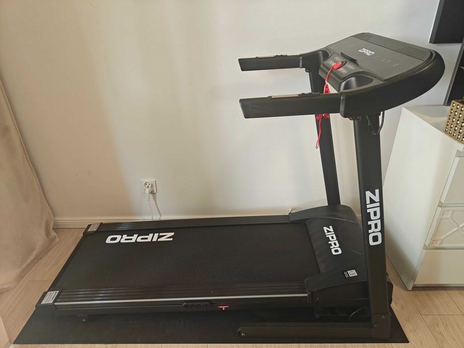 Bieżnia Zipro Pulse