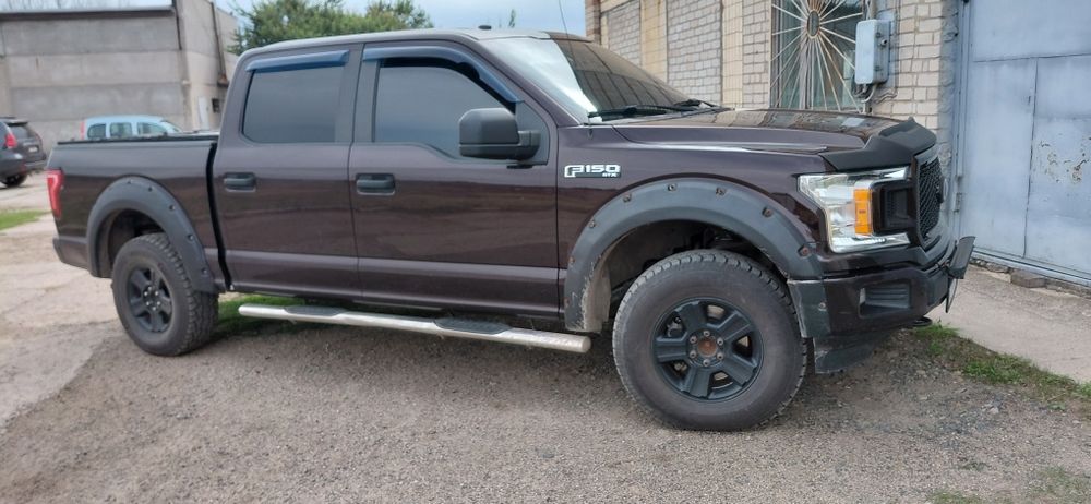 Продаётся автомобіль форд ф-150