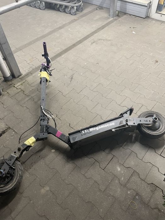 Kukirin g4 na części