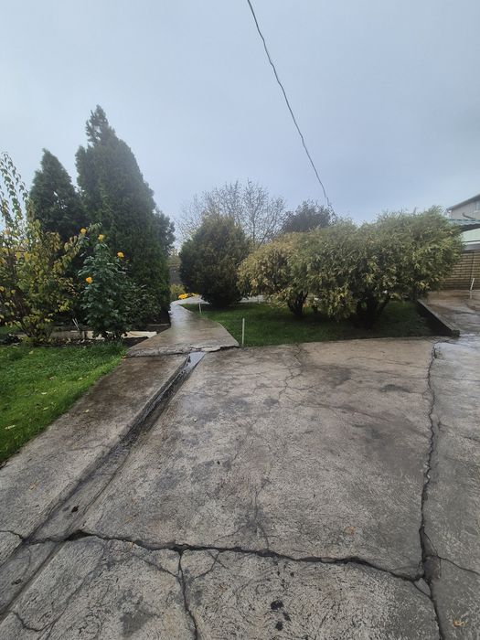 Сдам 2 к дом ,р-н левого берега.