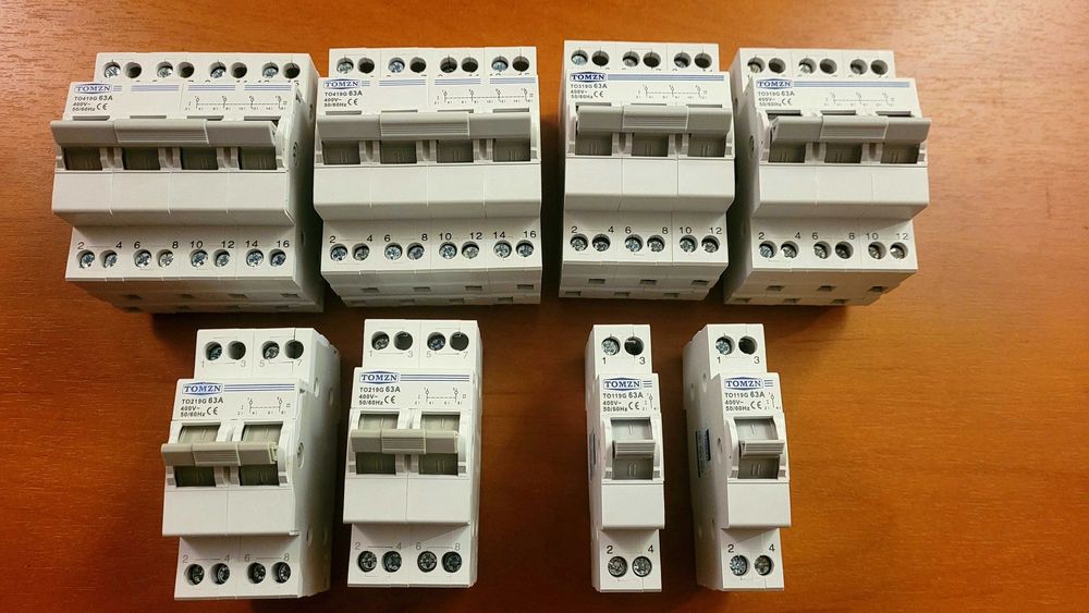 Tomzn Перекидний автомат введення резерву 40А / 63A