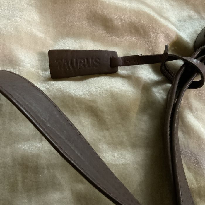 Мужская кожаная сумка Taurus. 27-22 см