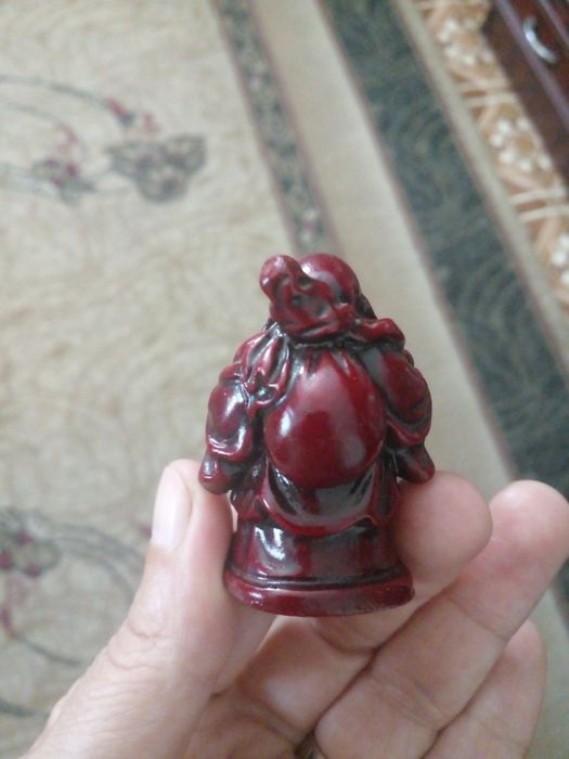 Нэцкэ  статуэтка.