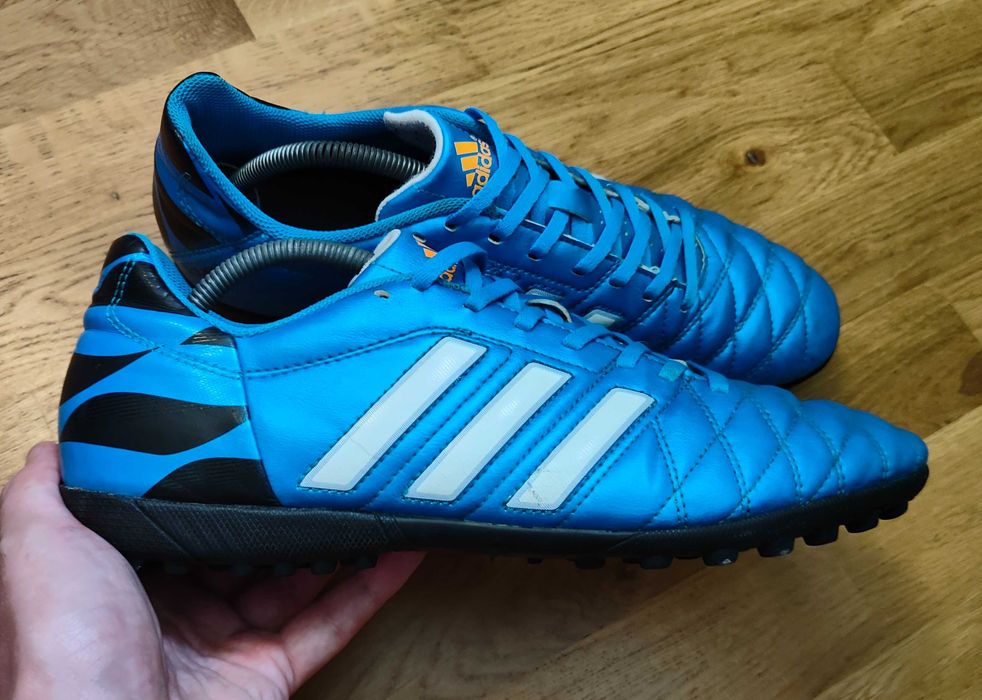 Сороконожки, футзалки Adidas 11questra Размер 45