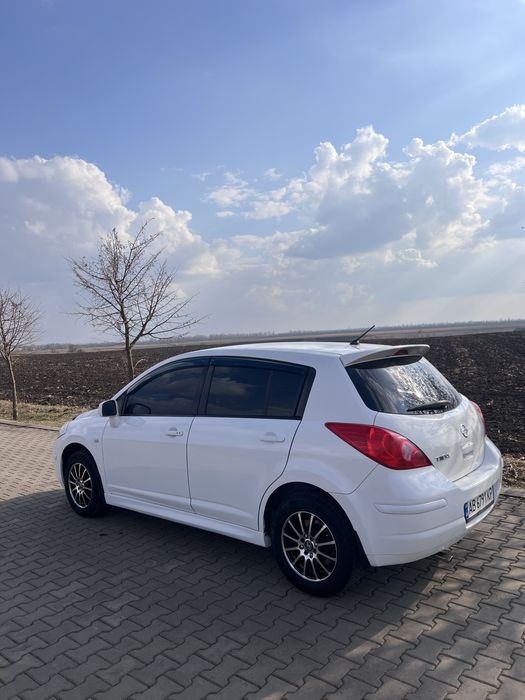 Nissan Tiida 2012 рік