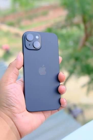 iPhone 15 Preto 128Gb como Novo