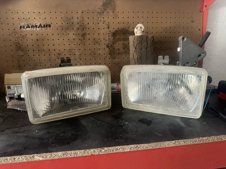 Farois Ford Capri mk2 para restaurar e mais algumas peças